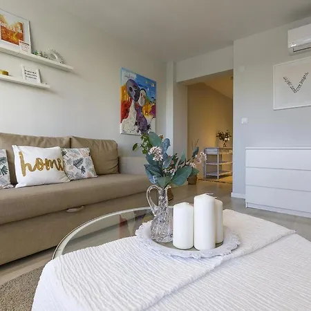 Apartment A&c -malaga 2 *